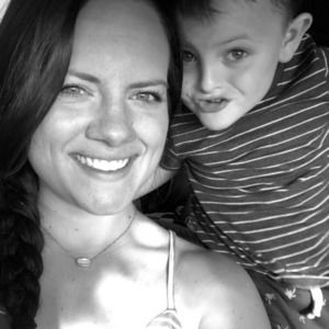 Meet your Posher, Whitney